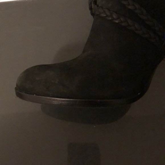 Vince Camuto braid detail bootie - Picture 6 of 6